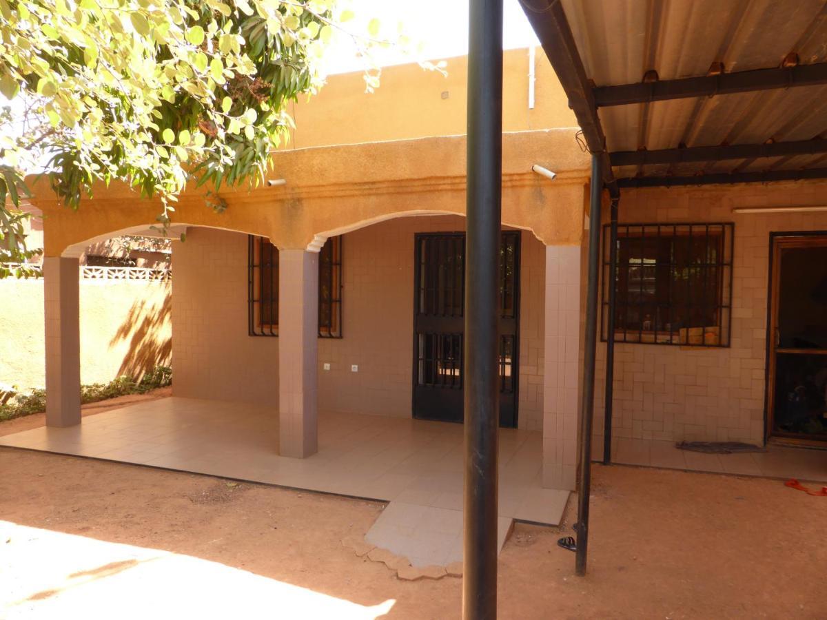 Bien Etre Villa Ouagadougou Exterior photo