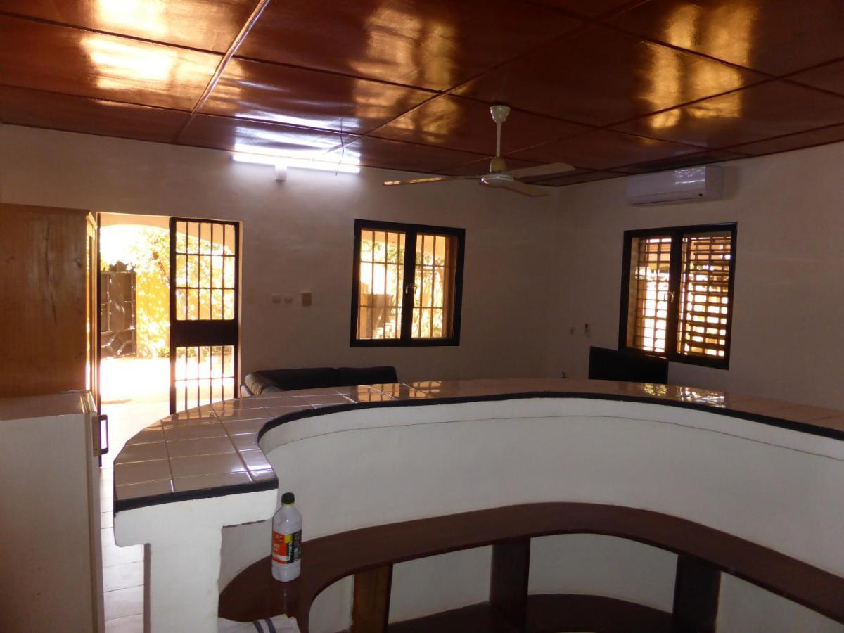 Bien Etre Villa Ouagadougou Exterior photo